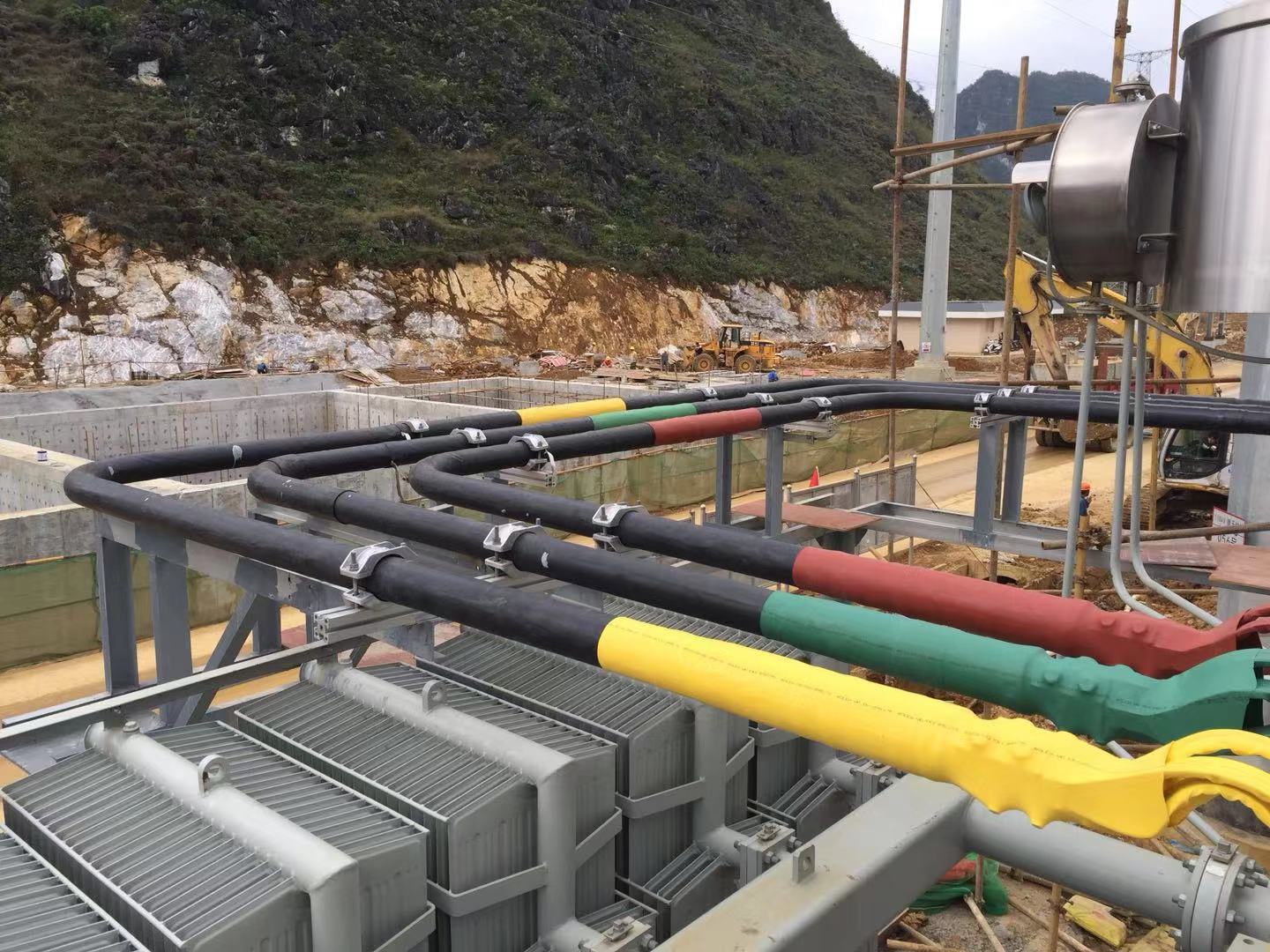 山西叼嘿软件APP下载廠家焊接母線注意事項