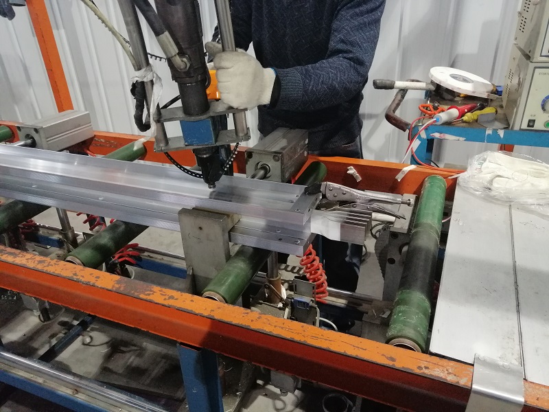 河南哪裏有生產製造密集型叼嘿在线观看電氣設備廠家